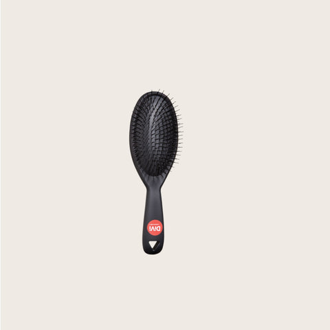 Divi large oval cushion brush #BESDIVI1UCC