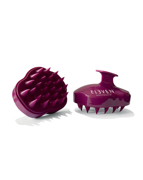 Brosse de massage du cuir chevelu Eleven Australia, outil de soin capillaire pour stimuler et détendre le cuir chevelu.