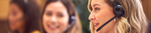 Professionnels du service client fournissant de l'assistance