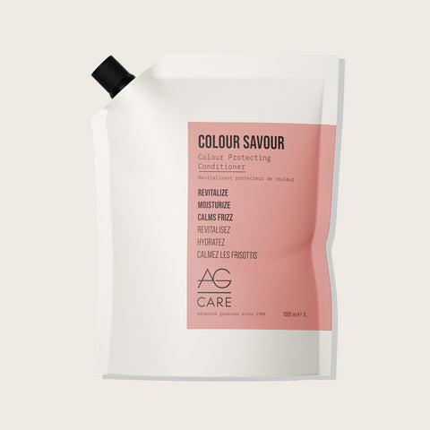 Revitalisant couleur AG Care Colour Savour pour cheveux, flacon blanc avec étiquette bleue et pompe.