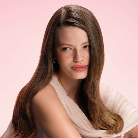 Revitalisant pour cheveux Maria Nila Mirror Gloss avec finition haute brillance et soin en profondeur.