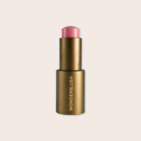 Fard à joues en crème Wonderblush Wonderblush Le Fondant Camélia, texture douce et naturelle pour un maquillage lumineux.