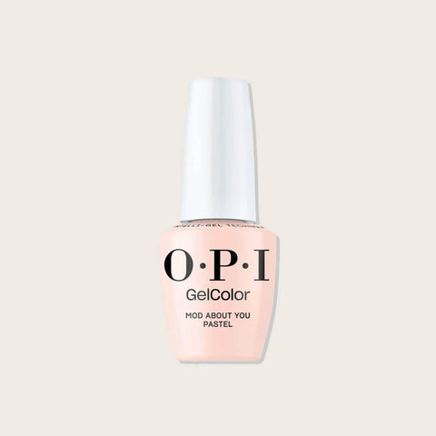 Verre à ongles avec vernis GelColor OPI Mod About You Pastel, finition lisse et brillante, dans un style pastel.