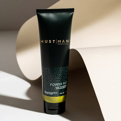 Pâte texturante Power Flex de Must Man Professional pour cheveux, contenant une texture flexible et modelante.