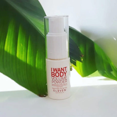 Poudre volume pour cheveux Eleven Australia I Want Body, produit coiffant en flacon de 9 ml, pour volume et texture.