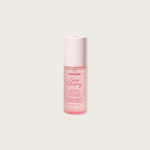 Brume pour cheveux et corps Pixie Woo Coco Cherry, vaporisateur de 100 ml avec parfum fruité et hydratant.