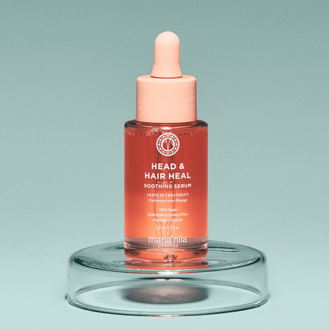 Sérum apaisant pour cheveux Maria Nila Head & Hair Heal 50 ml, flacon avec pipette, cheveux soignés et éclatants.