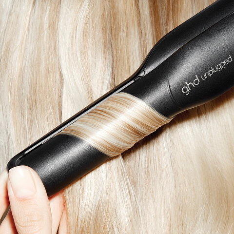 Fet Plat Unplugged Noir GHD