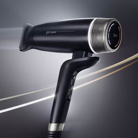 Sèche-cheveux GHD Speed noir, outil de coiffure professionnel avec design élégant et technologie de séchage rapide.