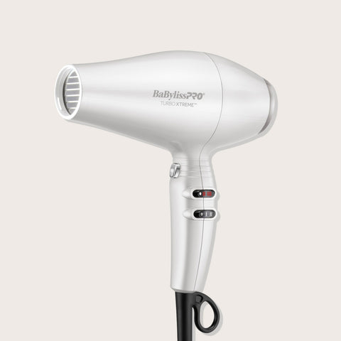 Séchoir ionique Turbo Xtreme I DO Collection de Dannyco, outil de coiffure professionnel avec design moderne et diffuseur large.