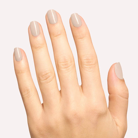 Vernis à ongles OPI Berlin There, Doin’ That, couleur violette avec finition brillante, pour beauté des ongles.
