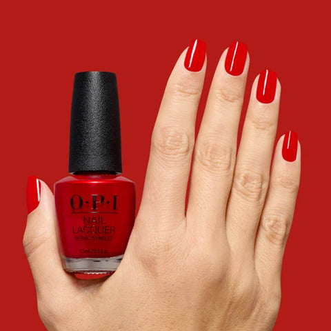 Vernis à ongles OPI Vodka & Caviar, couleur élégante, fini brillant, présenté dans un flacon avec le logo OPI.