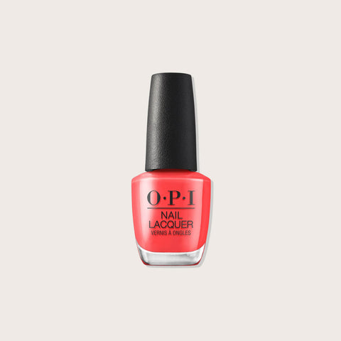Vernis à ongles OPI Blushin Pride NLS054, teinte rose pastel, application élégante et brillante sur les ongles.