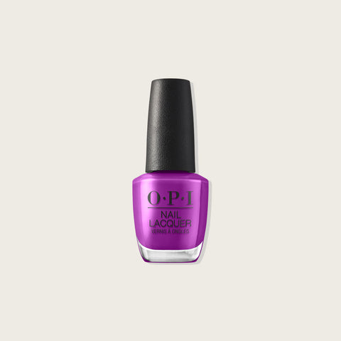 Vernis à ongles OPI Ultra Violet Daze, finition brillante, teinte violette élégante, application lisse, dans le style nail beauty.