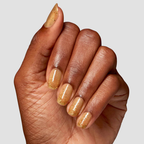 Verre à ongles OPI Infinite Your OPIness, produit de beauté pour les ongles avec finition brillante.
