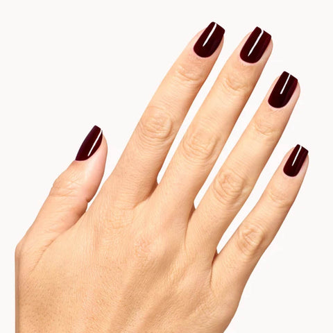 Verre à ongles OPI Infinite Shine Mrs. O’ Leary’s BBQ, couleur rouge foncé avec fini brillant pour beauté des ongles.