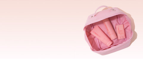 Des coiffures lissées et stylées partout, où que vous alliez